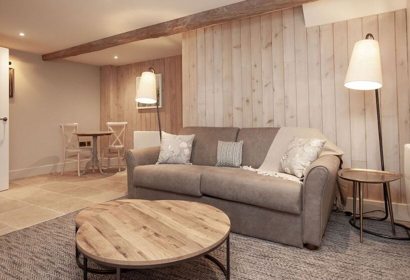 酒店 The Lion At Malpas