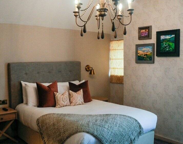 酒店 The Lion At Malpas