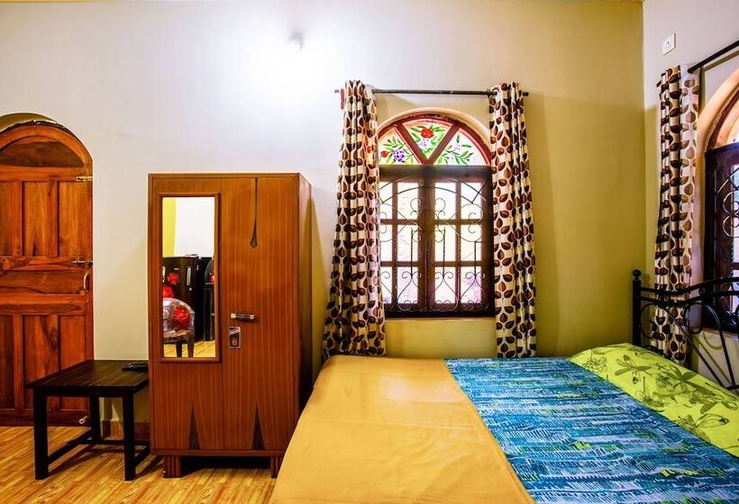 Пансион Santana Guest House