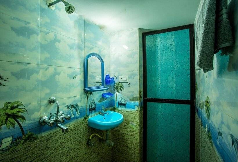 پانسیون Santana Guest House