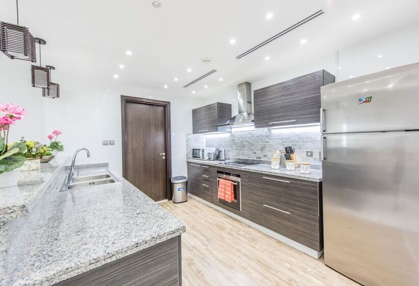 اقامتگاه Bnbme   3b 23marina 1206