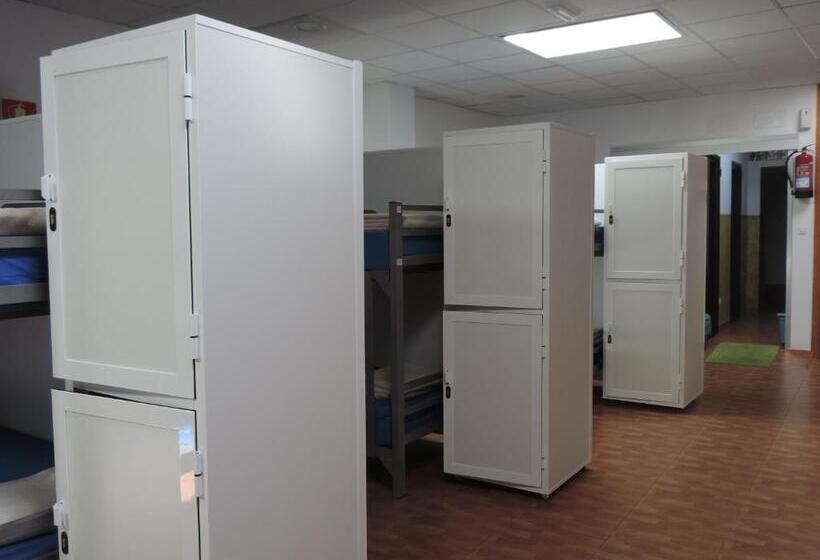 Albergue Pensión Cabo Da Vila