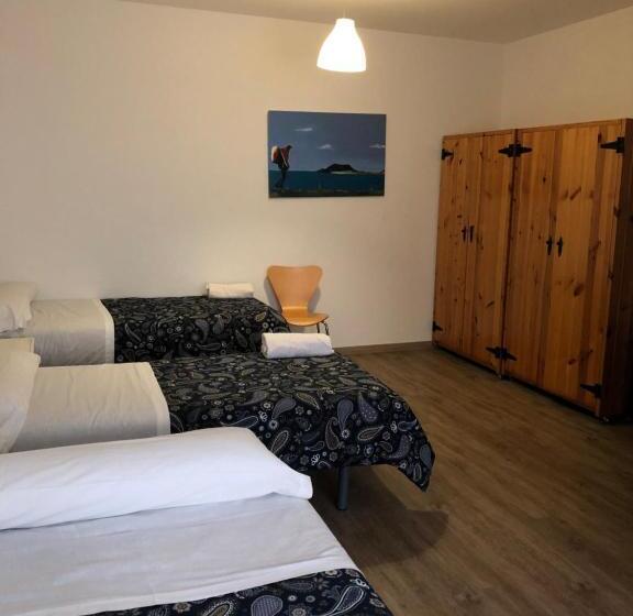 Albergue Pensión Cabo Da Vila