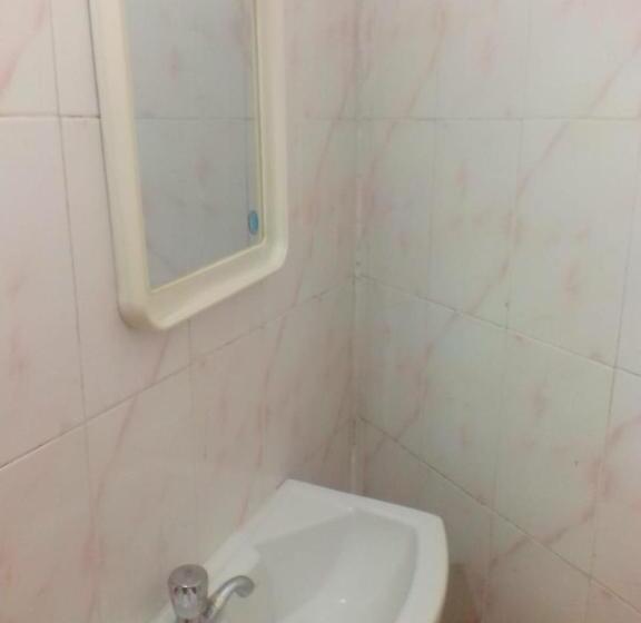 هاستل Siri Dormitory