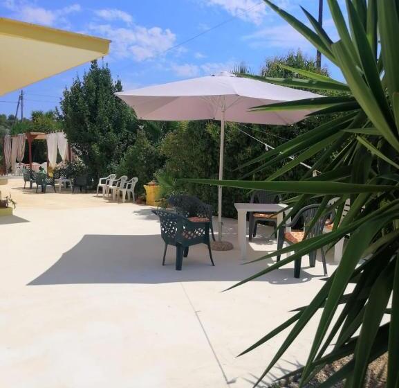 Bed and Breakfast Li Frasulli Mei