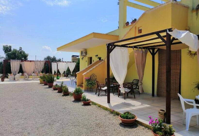 Bed and Breakfast Li Frasulli Mei