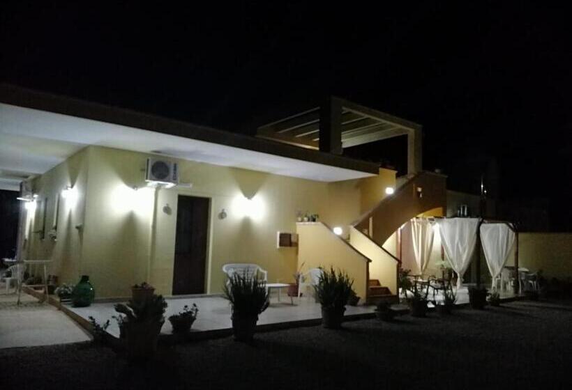 Bed and Breakfast Li Frasulli Mei