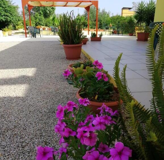 Bed and Breakfast Li Frasulli Mei