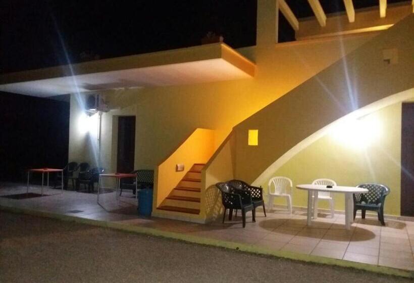 Bed and Breakfast Li Frasulli Mei