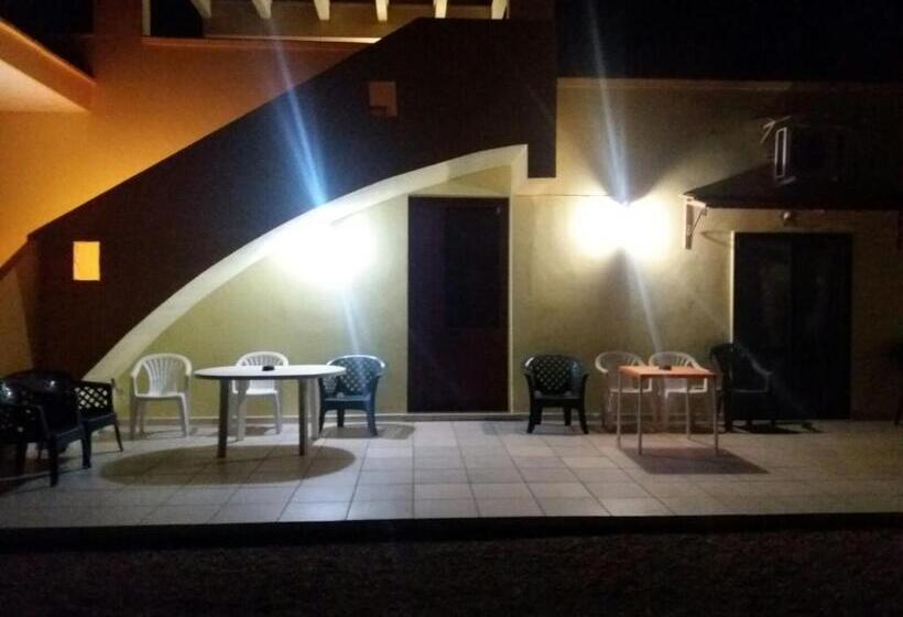 Bed and Breakfast Li Frasulli Mei