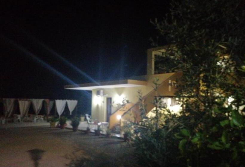 Bed and Breakfast Li Frasulli Mei