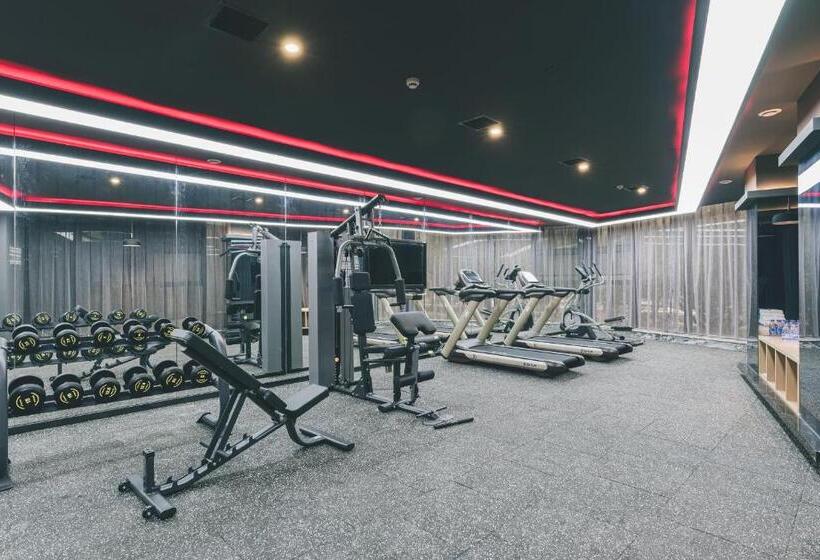 Atour Hotel Huzhou Dongwu