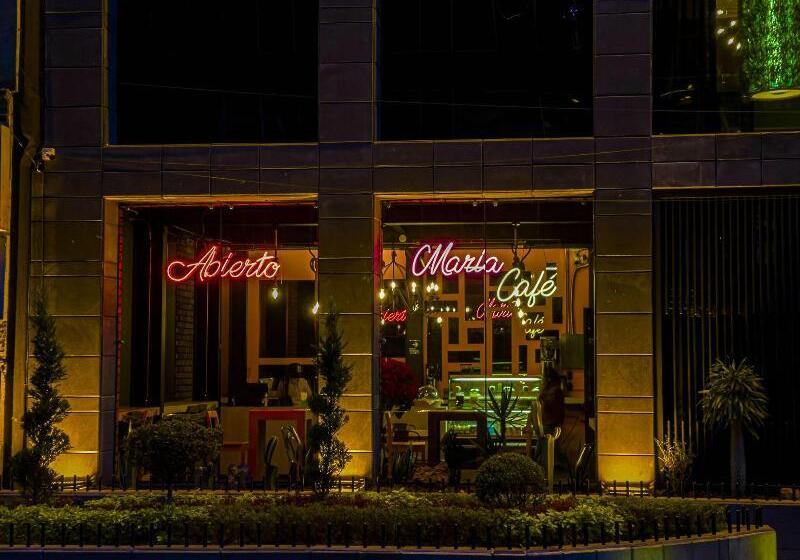 Cadillac Hotel Boutique