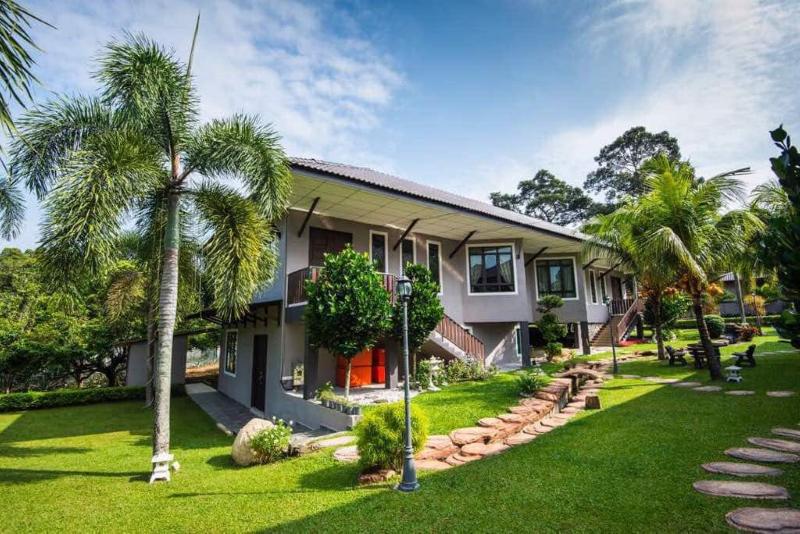 Отель Capital O 90088 Mbp Leisure Resort