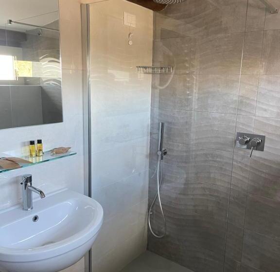 בית מלון כפרי Divino Amore