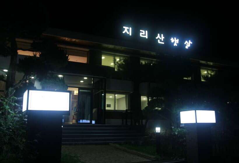 Hotel Jirisan Haetsal