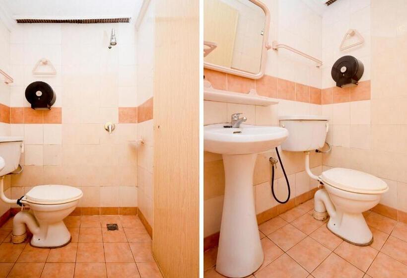 Hotel Oyo 89958  Umimas