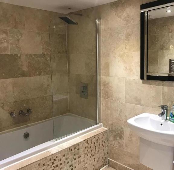 酒店 Oyo Ellison Hall