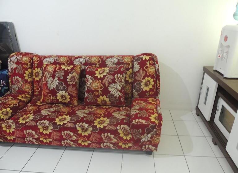 Отель Reva Room On Gunung Putri Square Apartment