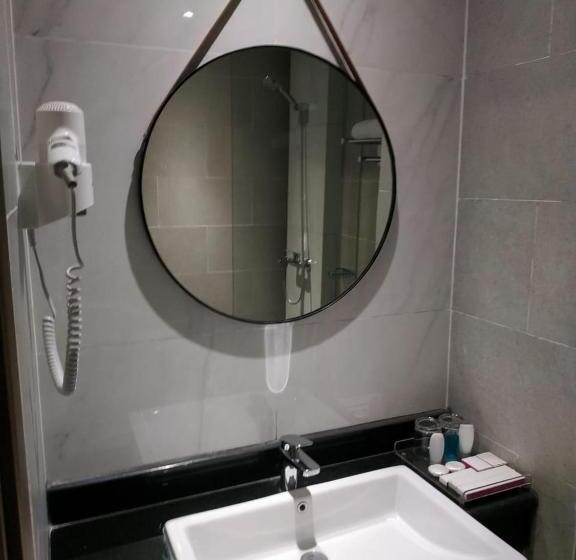 Solia Hotel Yosodipuro