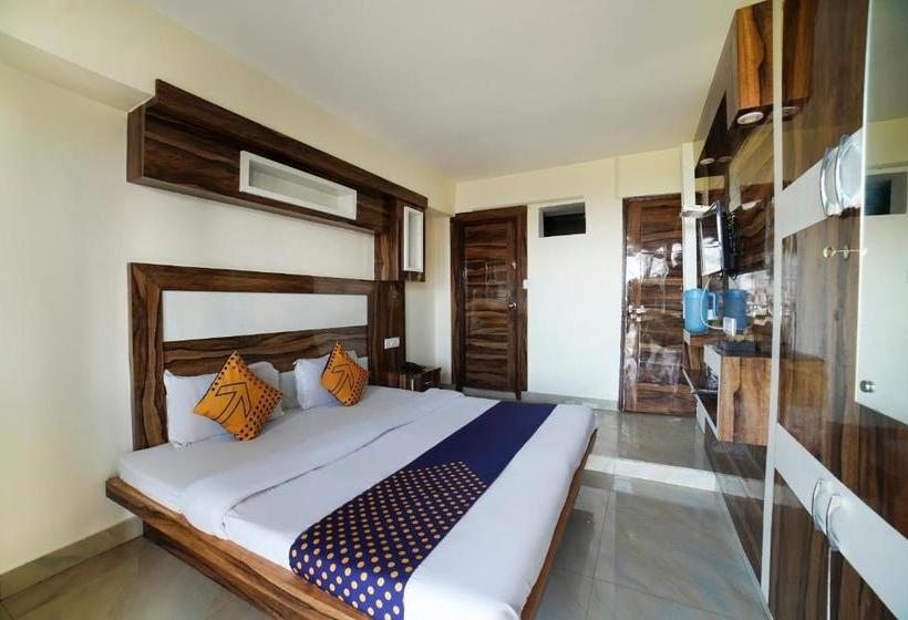 ホテル Spot On 68390 Sunrise Homestay