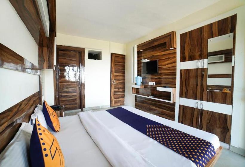 ホテル Spot On 68390 Sunrise Homestay