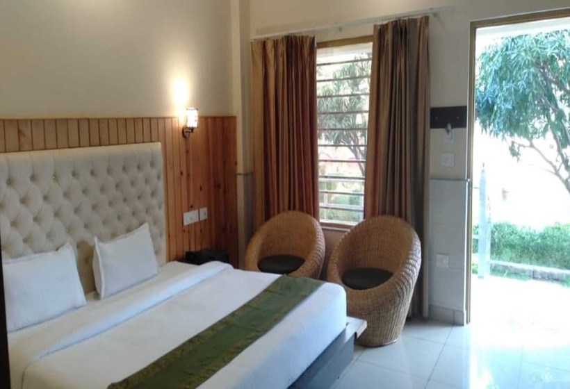 酒店 The Lily Resort