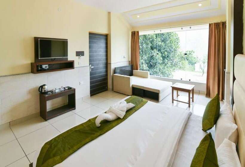 酒店 The Lily Resort