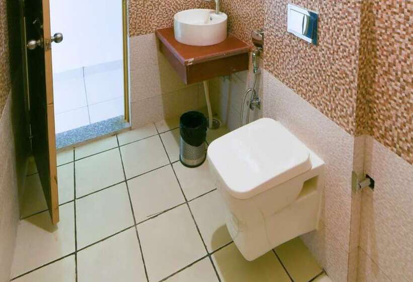 酒店 The Lily Resort