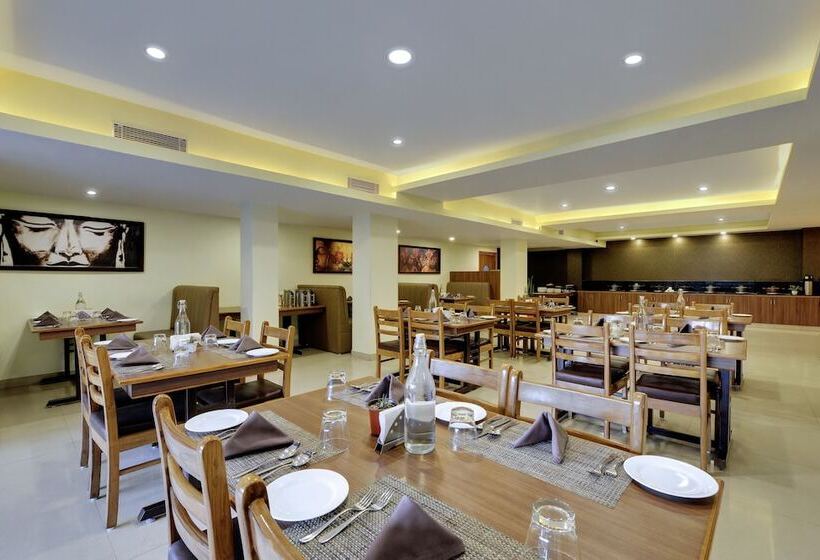 酒店 Yashshree Kanishka