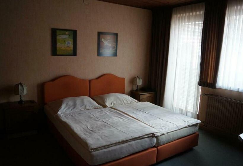 פנסיון Gasthof Zum Hirschen