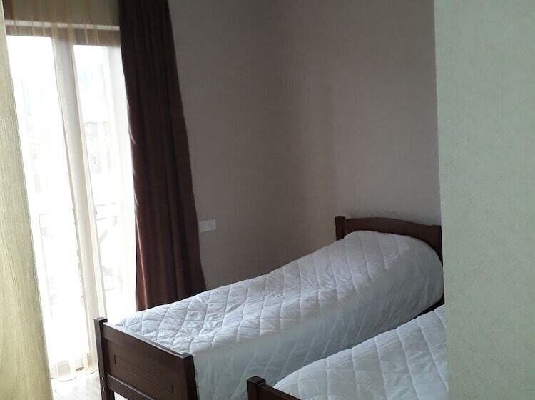 پانسیون Villa Bakuriani