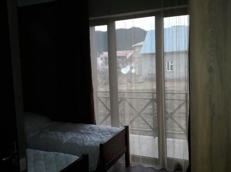 پانسیون Villa Bakuriani