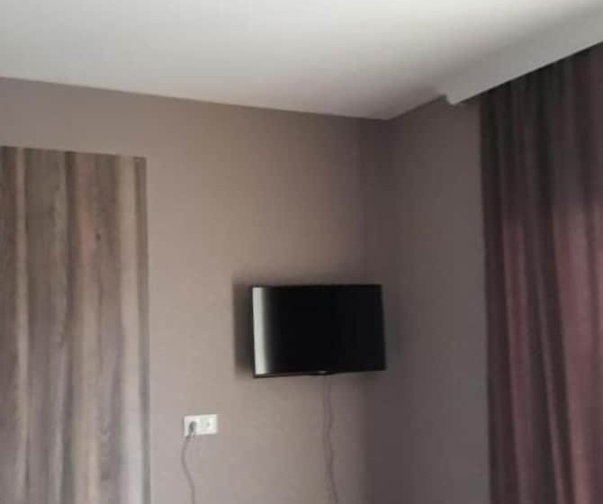 پانسیون Villa Bakuriani