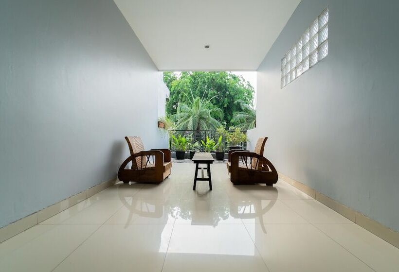 פנסיון Koolkost Near Ragunan Zoo