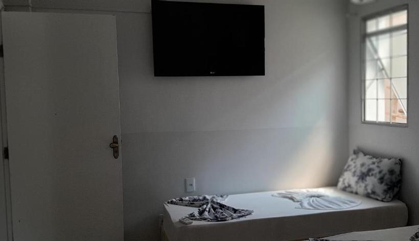 ペンション Pousada Maria Maria Próximo Ao Santuário Nacional