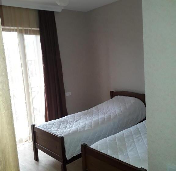 پانسیون Villa Bakuriani