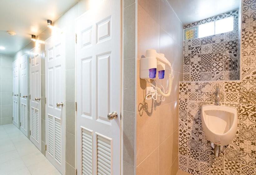 Sabai Sure Hostel