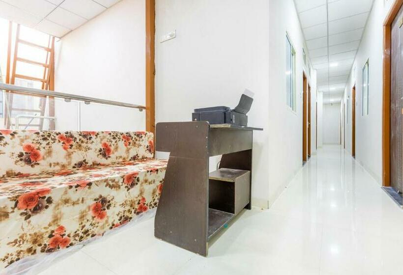 Hotel Spot On 39346 Jagtara Residency