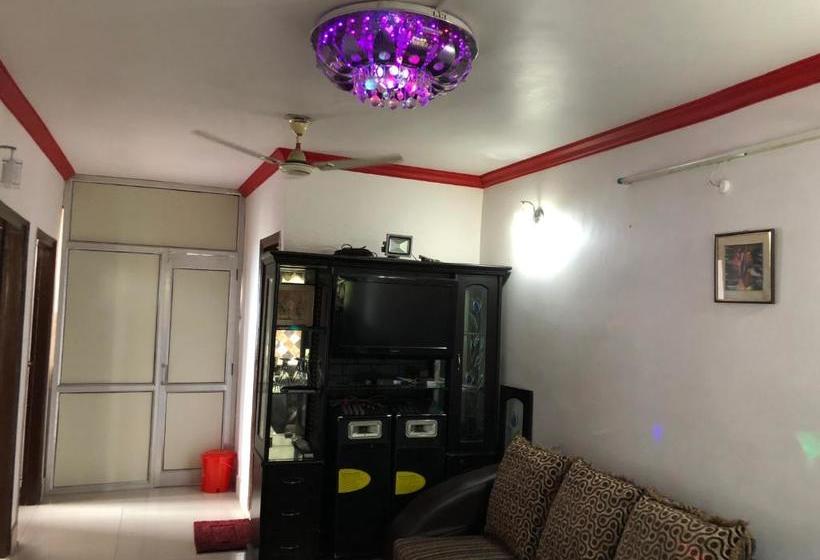 فندق صغير Ambika Cottages