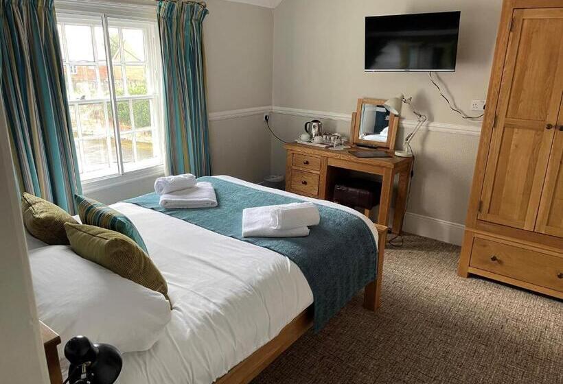 Общежитие The Swan Inn