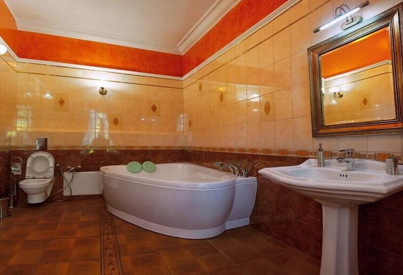 Apart Hotel Queen Margo