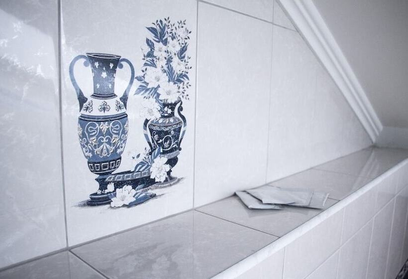 Apart Hotel Queen Margo