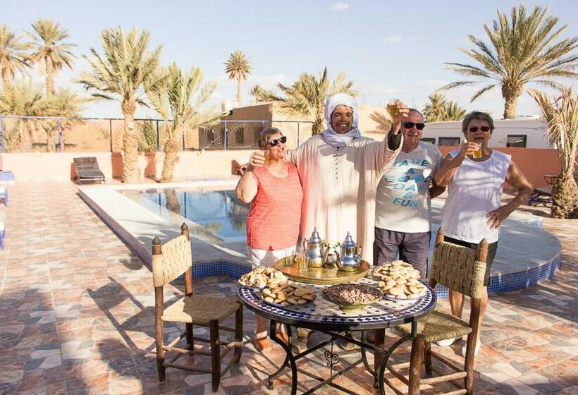 تختخواب و صبحانه Auberge Les Roches