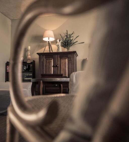 مبيت وإفطار Smugglers' Bnb