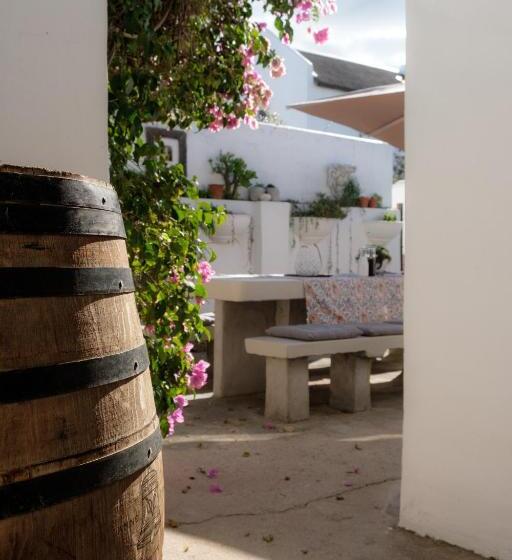 مبيت وإفطار Smugglers' Bnb