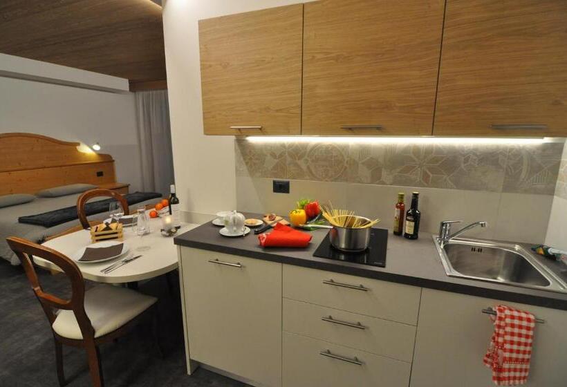 בית מלון כפרי Albergo Alpino