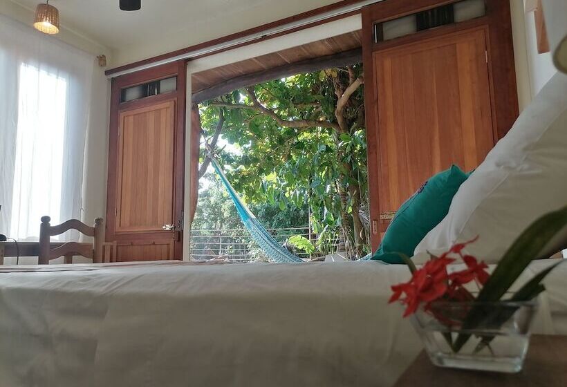 هتل Celeste Del Mar