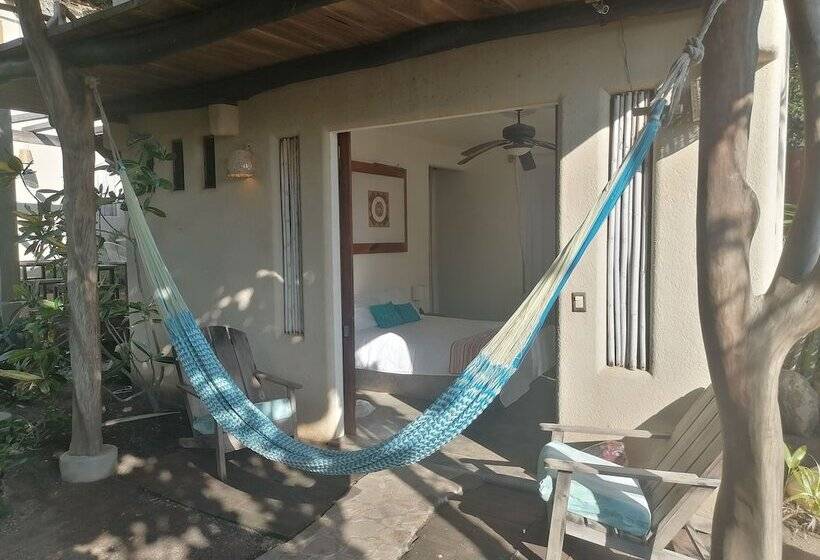 هتل Celeste Del Mar