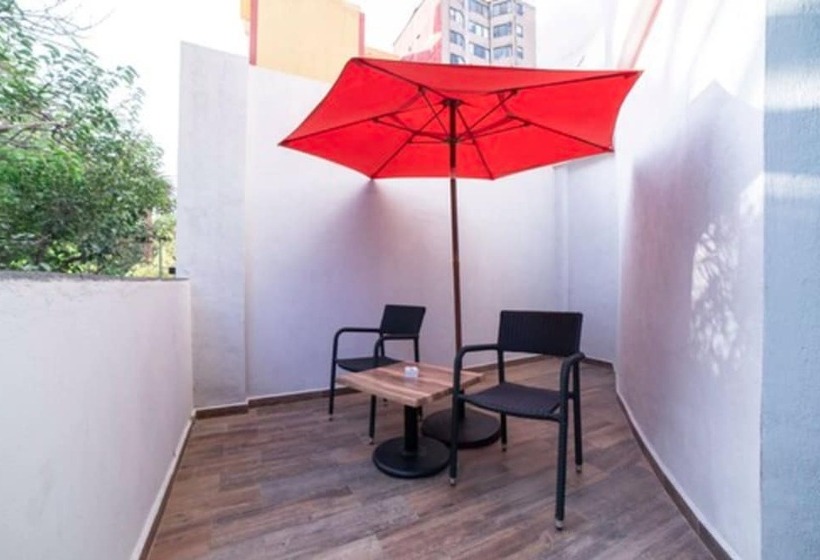 Отель Círculo Condesa